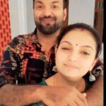 Saranya Mohan Instagram - 🤭🤭🤭🤭 @swami_bro