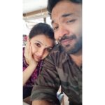 Saranya Mohan Instagram – പല്ല് വേദന പോസ് എന്ന് @swami_bro 🥲🥲