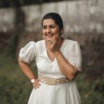 Sarayu Mohan Instagram - Happy Easter♥️ Costume @binds_designer