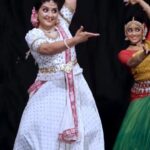Sarayu Mohan Instagram – #sarayumohan
#sarayu#dance
#cherpulasseryayyppankavu
#sarayu #sarayumohan  #reelsviral #reelsindia #reelsinstagram #reelsvideo #reelsinsta #trendingreels