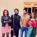 Sargun Kaur Luthra Instagram - Men will be men 🤷🏻‍♀️🤷🏻‍♀️ #onsetfun #trending #funny #hipi #yhc #yehhaichahatein Mumbai, Maharashtra