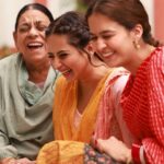 Sargun Mehta Instagram - Hasde hi rehne aa #jattnuuchudailtakri @gippygrewal @jaani777 @arvindrkhaira @amberdeepsingh @vikas.vashisht @roopigill_ @srmanjain @vivek.sharma.ambala @deedargillofficial @dreamiyata @desimelodies