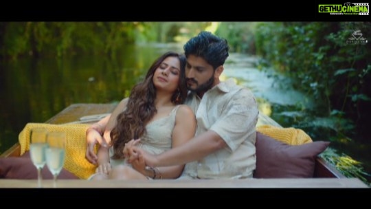 Sargun Mehta Instagram - #NigahMardaAyiVe Trailer Out Now 👇🏻 https://youtu.be/xnQlsyCVzUc Written & Directed By: @RupinderInder DOP: @sam_malhi Star Cast: @nishabano @jasneet__kooner @pritoandpam @adi_chugh Produced By: @raman.aggarwal @vishal_johal Music on: @diamondstarworldwide Worldwide Distribution: @omjee_star_studio @munishomjee #gurnambhullar #sargunmehta #Diamondstarworldwide @nigahmardaayive