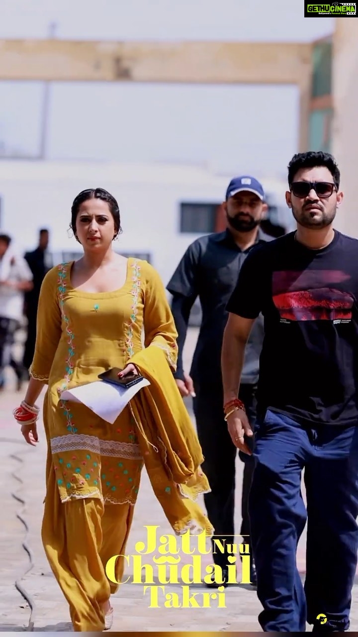 Sargun Mehta Instagram - Coming soon 🔥Jatt nuu chudail takri * 13TH OCT 2023 @sargunmehta @gippygrewal @amberdeepsingh @jaani777 @arvindrkhaira @vikas.vashisht @roopigill_ @navneetmisser @avvysra @ravidubey2312 @desimelodies @dreamiyata 📸@itskrajofficial