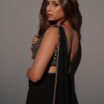 Sargun Mehta Instagram - Lamhon ki khatayein , Lafzon mein kya batayein . ✍️ anonymous Wearing @charuandvasundhara Styled by @devs213 @krutikaa_sharma