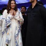 Sargun Mehta Instagram - 2ND photo reason aa hasse da .. Nigah marda ayi ve will NOT RELEASE ON OTT ... so book your tickets for #17thmarch2023