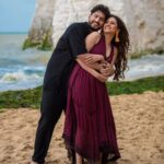 Sargun Mehta Instagram - Trailer chon favorite dialogue dasso 😁😁 Mera - "tuhade aaleya nu taan botlaan ch v jananiyan dissan lagg paindiyan .. MAIN TAAN HAIGI V ATT" NIGAH MARDA AYI VE 💖 17TH MARCH IN THEATRES NEAR YOU .. @rupinderinderjit @sam_malhi #nigahmardaayive #17thmarch2023 #sargunmehta #gurnambhullar