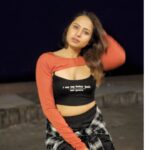 Sargun Mehta Instagram - Blurred photos and happy days 😄😄