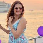 Sargun Mehta Instagram - Sunsets and love 💕