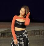 Sargun Mehta Instagram - Blurred photos and happy days 😄😄