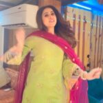 Sargun Mehta Instagram - Haters gonna hate .. 🙈 #jattnuuchudailtakri #13thoctober2023