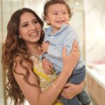 Sargun Mehta Instagram - BUA KI JAAN 🥰🥰🥰 mera jahaan🧿🧿