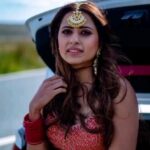 Sargun Mehta Instagram - Nigah marda ayi ve ❤️ #17thmarch2023 ONLY and ONLY in theatres 🎥... TITLE TRACK OUT NOW 💃 #nigahmardaayive #gurnambhullar #sargunmehta