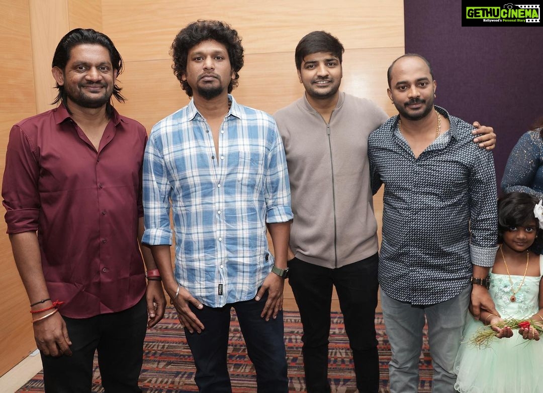 Sathish - 53.4K Likes - Happy to Announce My Next Project Produced by @whitecarpetfilms Directed by @venkithechamp Thank u so much @lokesh.kanagaraj bro for kick starting with the Pooja❤️🤗
@simranguptaofficial #aanandharaj @rameshthilak @thangadurai_actor @yuva__karthick @muralikrishnan_cinema @kirthikhasekar @Chandru_ranganathan
@teamaimpro