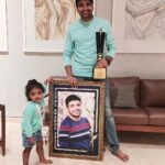 Sathish Instagram - Received favourite hero debut award for #naaisekar 🤗😍🤗 Thank u so much #ZealAwards 🤗🙏🏻 Special thanks to #KalpathiAghoram sir #Ganesh sir #Suresh sir @archanakalpathi @aishwaryakalpathi @kishorerajkumar @venkat.manickam @passwordchanneltn @vignesh_antony God and Cinema fans 🙏🏻🤗🤗🙏🏻