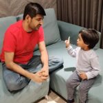 Sathish Instagram - Daaaiiii #wheelsonthebus #babyshark #urulaikizhanguchellakutty Oru score paakka mudiyudhaada ungalaala…🤨🤨🤨