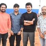 Sathish Instagram - We Start With #thalapathyblessings ❤️ Thank u so much #thalapathy #vijay sir for ur love and support towards us ❤️🤗😘 #thalapathyforfans ❤️❤️ @venkithechamp @whitecarpetfilms