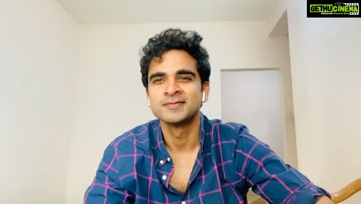 Sathish Instagram - Thank u so much @ashokselvan bro. As per the plan naalaikku #NaaiSekar 🐕 paakkarom 🤗💪👍