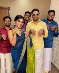 Sathish Instagram - #naaisekar Pongal special in @suntv #naaisekarfromjan13th 😍😍😍 
God and Cinema fans bless us 🙏🏻🙏🏻