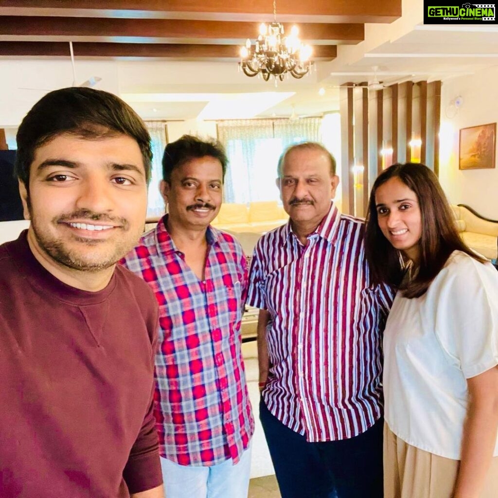 Sathish Instagram - Happy birthday #kalpathiaghoram sir. U r the one who introduced me as an actor in #Madharasapatnam and now as a lead in #naaisekar Am really greatful and proud to be associated with u and @agsentertainment 😍 Special thanks to @archanakalpathi 🙏🏻🤗 @aishwaryakalpathi @venkat.manickam @agscinemas