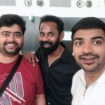 Sathish Instagram - Aama aama @sunnyleone kooda shooting.... Adhukku dhan Ivlo happy 😍☺️😁 @arjunan_actor @rameshthilak #OhMyGhost #OMG #Mumbai