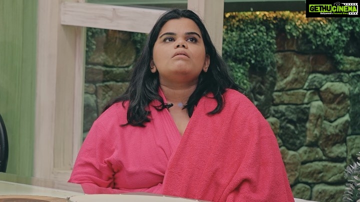 Sathish Instagram - #LOLEngaSiriPaappom releasing on 27 Aug @primevideoin