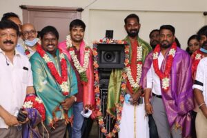 Sathish Instagram - Happy to be associated in this periodic horror comedy with @sunnyleone 😍 Shoot starts from today. God and Cinema fans bless us 🙏🏻🤗🙏🏻