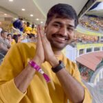 Sathish Instagram - Vera Level Vibe in Chepauk 💪💪💪 Waiting to C our one and only @mahi7781 ❤️❤️ @chennaiipl ❤️