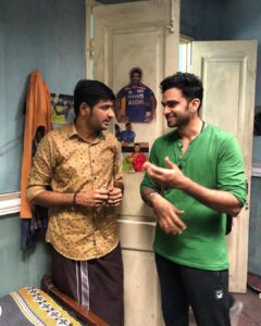 Sathish Instagram - To the days where we saw posters of Sachin, Dhoni and Kohli adorning hostel walls on a film set, to now seeing @natarajan_jayaprakash poster at the same place today. Super proud to see how far you’ve come bro! 
And super kicked about this new project with @ashokselvan @priyabhavanishankar and @tridentartsoffl 💪😍