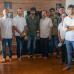 Sathish Instagram - So happy to be part of @agsentertainment #21 @archanakalpathi @aishwaryakalpathi @kishorerajkumar @pavithralakshmioffl @onlynikil God and Cinema fans bless us 🙏🏻🤗🙏🏻