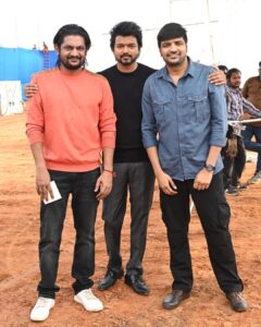 Sathish Instagram - Happy birthday to my dear friend @venkithechamp Have a great year with lots of success Machan 🤗❤️🤗