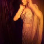 Sauraseni Maitra Instagram – Gold Dust 💫✨

#outtakes #bts 

All my love to the #glamsquad 
Photographed by @saswata_raha 
Makeup and hair by @sahababusona 
Styled by @stylebysumit 
Wardrobe by @rangoliindia @youveindia 
Thank you @nikhiljainoffcl 
Accessories by @houseofshikha