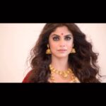 Sayantani Ghosh Instagram - 🔥I'm unstoppable ..... "Confidence is a super power. Once you start to believe in yourself, magic starts happening " ❤️ . #mondaymotivation #woman #confidence #strong #unstoppable #believeinyourself