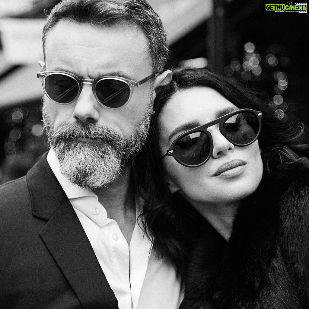 Scarlett Mellish Wilson Instagram - • @ed.scarlett.soho Meet the ED BOY and the ED GIRL. No matter what your school of thought, there's no denying that our models @amirtabrizi and @scarlettwilsonofficial are top of their class. Amir wears our "Soho" frames and Scarlett wears "Carnaby". London, United Kingdom