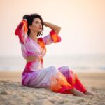 Scarlett Mellish Wilson Instagram – Top sunsets in the world … 

@itcgrandgoa beach is one of my favourites!

Already dreaming of being back in Goa … 

📸 @corygoldbergphotography