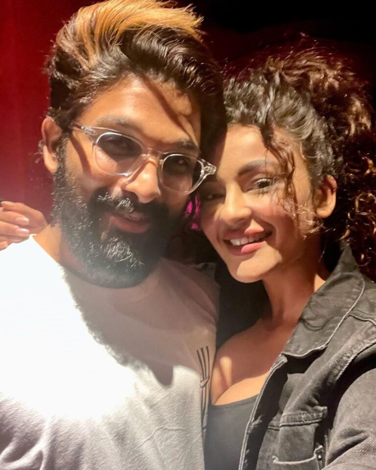 Seerat Kapoor Instagram - Dancers don’t need wings to fly! Their energies lead. Those who know. Know. @alluarjunonline 💕🕺💃