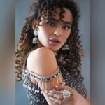 Seerat Kapoor Instagram - Take a deep breath 💙 👗 @neerusindia 💄 @artistrybykri 📸 @yogeshkadam___