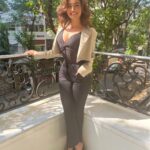 Seerat Kapoor Instagram – Kickstarting #Maarrich promotions on a bright Sunny-Seeri Day!☀️
Today was all about your love 🫶🏻🌻