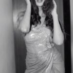 Seerat Kapoor Instagram - 💋👠 👗 @nikhitatandon @malachitecompany 💎 @blingvine @oakpinionpr 👄 @artistrybykri