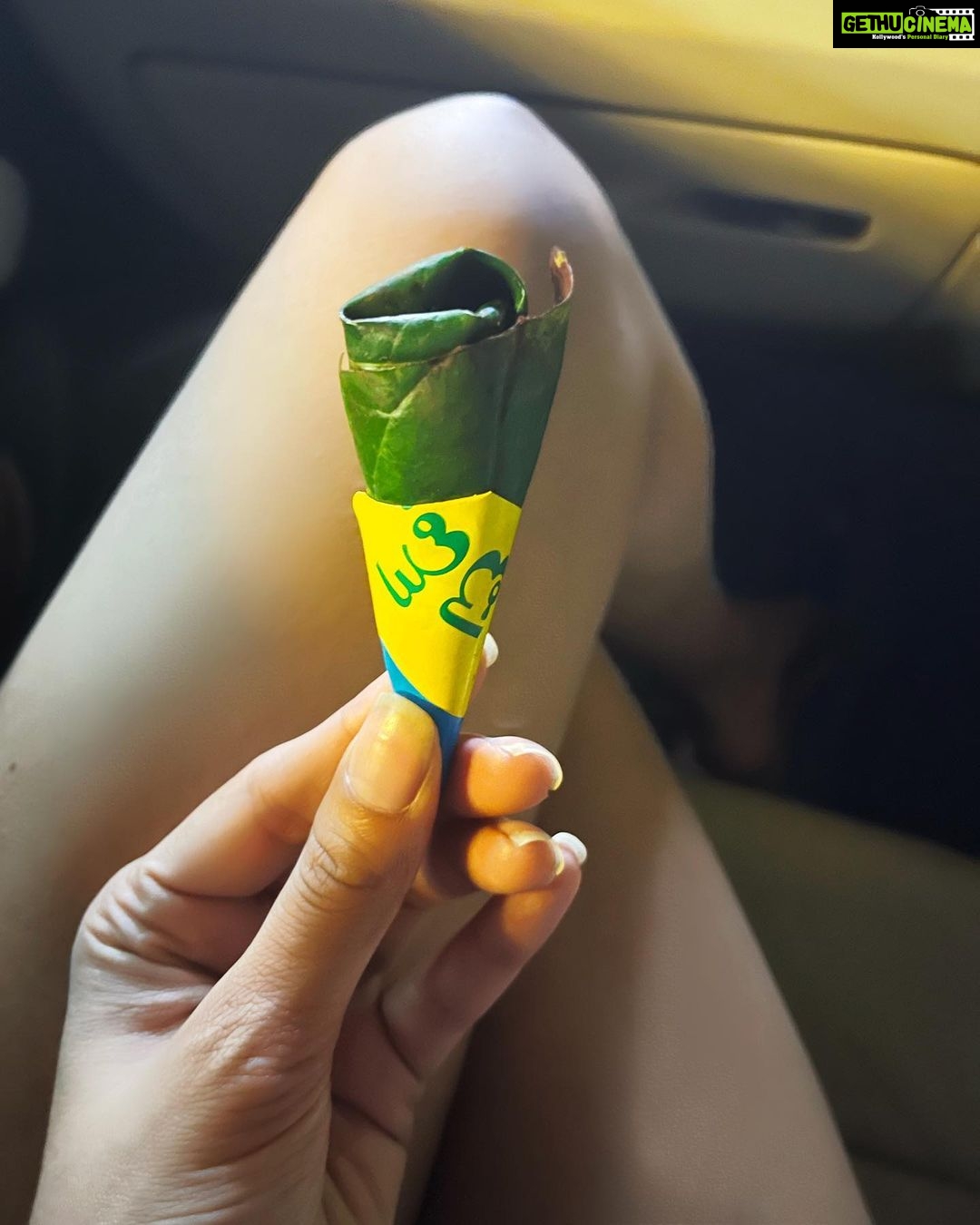 Seerat Kapoor Instagram - Meetha Paan and it’s benefits 😉✌🏻 हु एल्स एंजॉय्स दिस किंडा पार्टी?