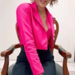 Seerat Kapoor Instagram - You know what I mean? 💋 Outfit @zara @shaeeofficial Ring @sakshijhunjhunwalaofficial Stylist @baldankita Assisted by @dhwaniivithalani_22 H&M @artistrybykri Assisted by @meghana_makeupandhair Earings @blingthingstore @stylistshikhar 📸 @neverjnever #Maarrich