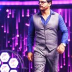 Shaam Instagram - Hi fellas, Happy Diwali 💥 #actorshaam #dancevsdance2 #zeetamil #tamil #actor