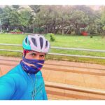 Shaam Instagram - TRAIN INSANE OR REMAIN THE SAME @aryaoffl #cycling #morning #ride #actorshaam #arya #shaam #tamil #cinema