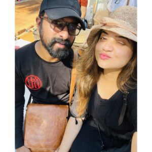 Shafna Instagram - Our heart soul and mind speak the same language!!!! TRAVEL!!! 🤩👽

#travel #youandme #traveltogether #wedowhatwelove #goa #goanstories #secondhome #happydaysatgoa #livingitoutthere #♥️ #👽