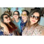 Shafna Instagram - All bout Us!!! 💃🏼💃🏼💃🏼💃🏼 @bhavzmenon @mrudula.murali @shilpabala ♥️ #friends #hangout #goodvibes #refreshinglife #daystocherish #bhavanamenon #shilpabala #mrudulamurali #shafnanizam