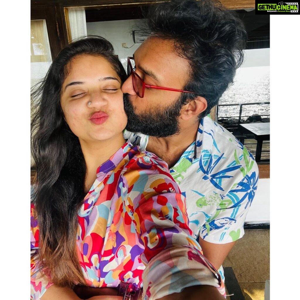 Shafna Instagram - A day well spent after so longggg and that too on the most awaited day!!!! Am happy that I could make you happy 🥰😘 I love you the most ikkaaa…. Once again happy Birthday ♥😘 I pray and wish all good things happen to you, and all your wishes come true…. Loads n loads of kisses n hugs n love ♥😘 @sajinsajin_
