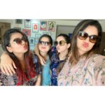 Shafna Instagram - All bout Us!!! 💃🏼💃🏼💃🏼💃🏼 @bhavzmenon @mrudula.murali @shilpabala ♥️ #friends #hangout #goodvibes #refreshinglife #daystocherish #bhavanamenon #shilpabala #mrudulamurali #shafnanizam