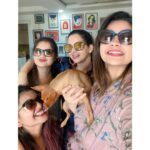 Shafna Instagram - All bout Us!!! 💃🏼💃🏼💃🏼💃🏼 @bhavzmenon @mrudula.murali @shilpabala ♥️ #friends #hangout #goodvibes #refreshinglife #daystocherish #bhavanamenon #shilpabala #mrudulamurali #shafnanizam