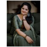Shafna Instagram - Just flaunting my Sea green skyla georgette saree from @_taaishbythasnimsalam_ 💚 Earrings from @trinetra_collections 💚 Clicked by @zoyawedding @jinsinkhan 💚 #ootd #picoftheday #memyself #taaish #trinetra #myhome
