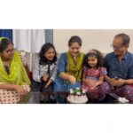 Shafna Instagram - Blessed!!! A surprise Birthday celebration with my family…. Was really unexpected because it was kind of early, before I leave them for my shoot….Blessed to be around them… I love you all… thankyou for making my birthday special…♥️ @nizamudeenabubacker @nizamshahida @shabna_sunaj @shainasnizam @sunajsini ♥️♥️♥️